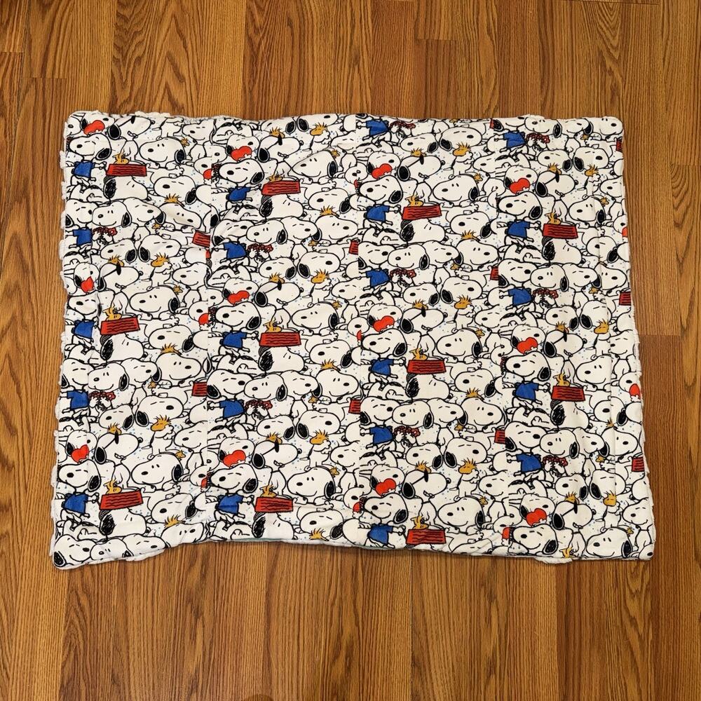 Snoopy Handmade Double Sided‎ Baby Crib Receiving Blanket 25 x 33